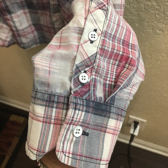 Roxy small women button down shirts - Picture 6 of 11